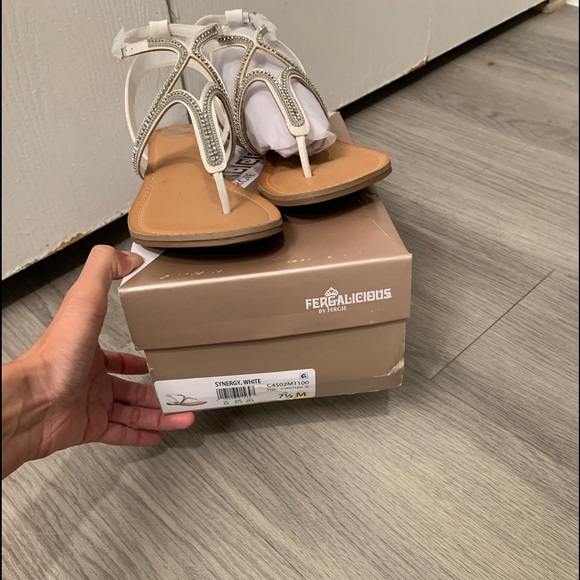 Fergalicious women’s sandals - Picture 6 of 7